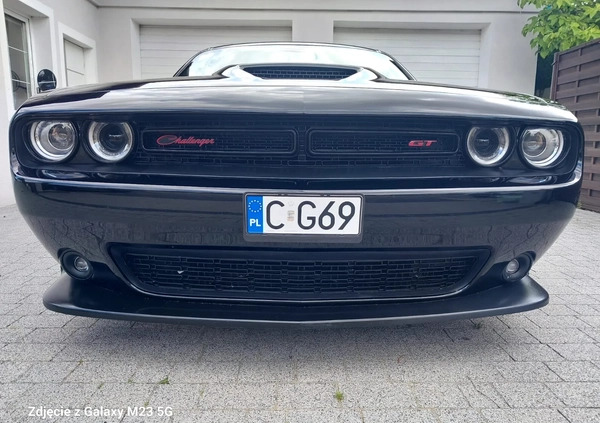 Dodge Challenger cena 145000 przebieg: 105000, rok produkcji 2019 z Łabiszyn małe 742